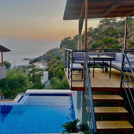 Villa Achlia ภายนอก รูปภาพ